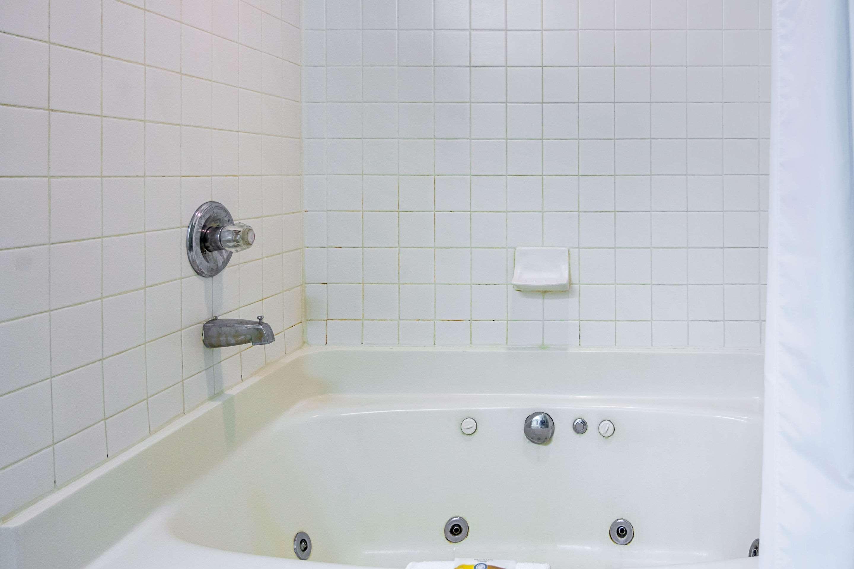 Quality Inn & Suites Kearneysville - Martinsburg Εξωτερικό φωτογραφία