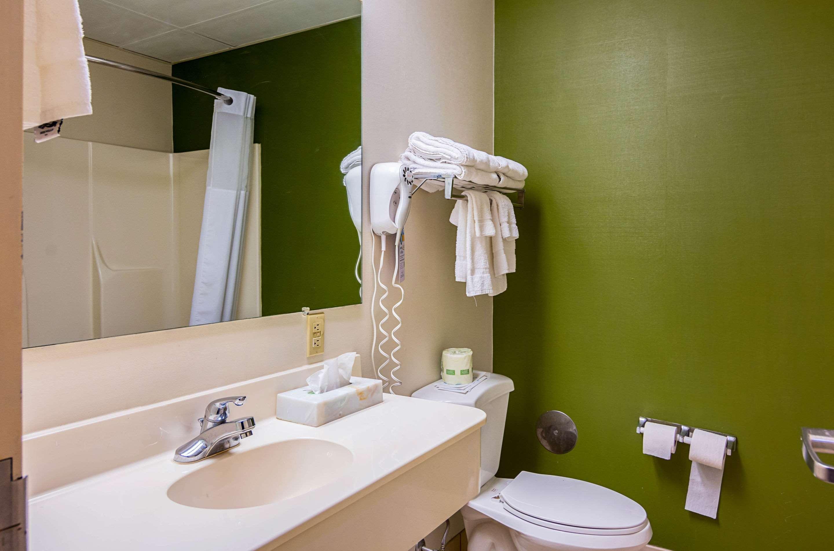 Quality Inn & Suites Kearneysville - Martinsburg Εξωτερικό φωτογραφία