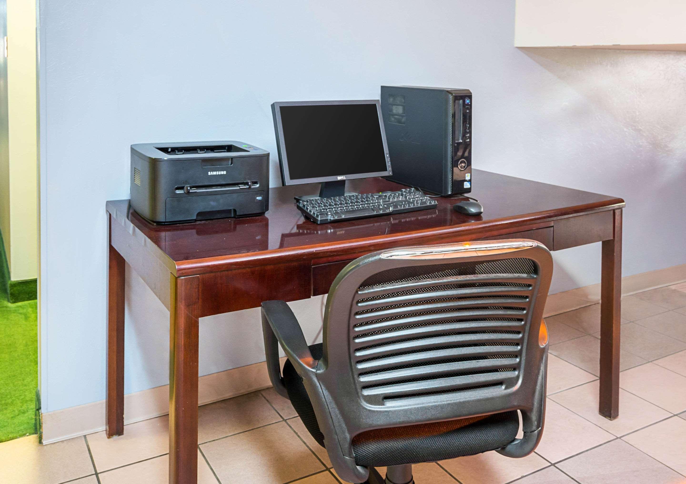 Quality Inn & Suites Kearneysville - Martinsburg Εξωτερικό φωτογραφία