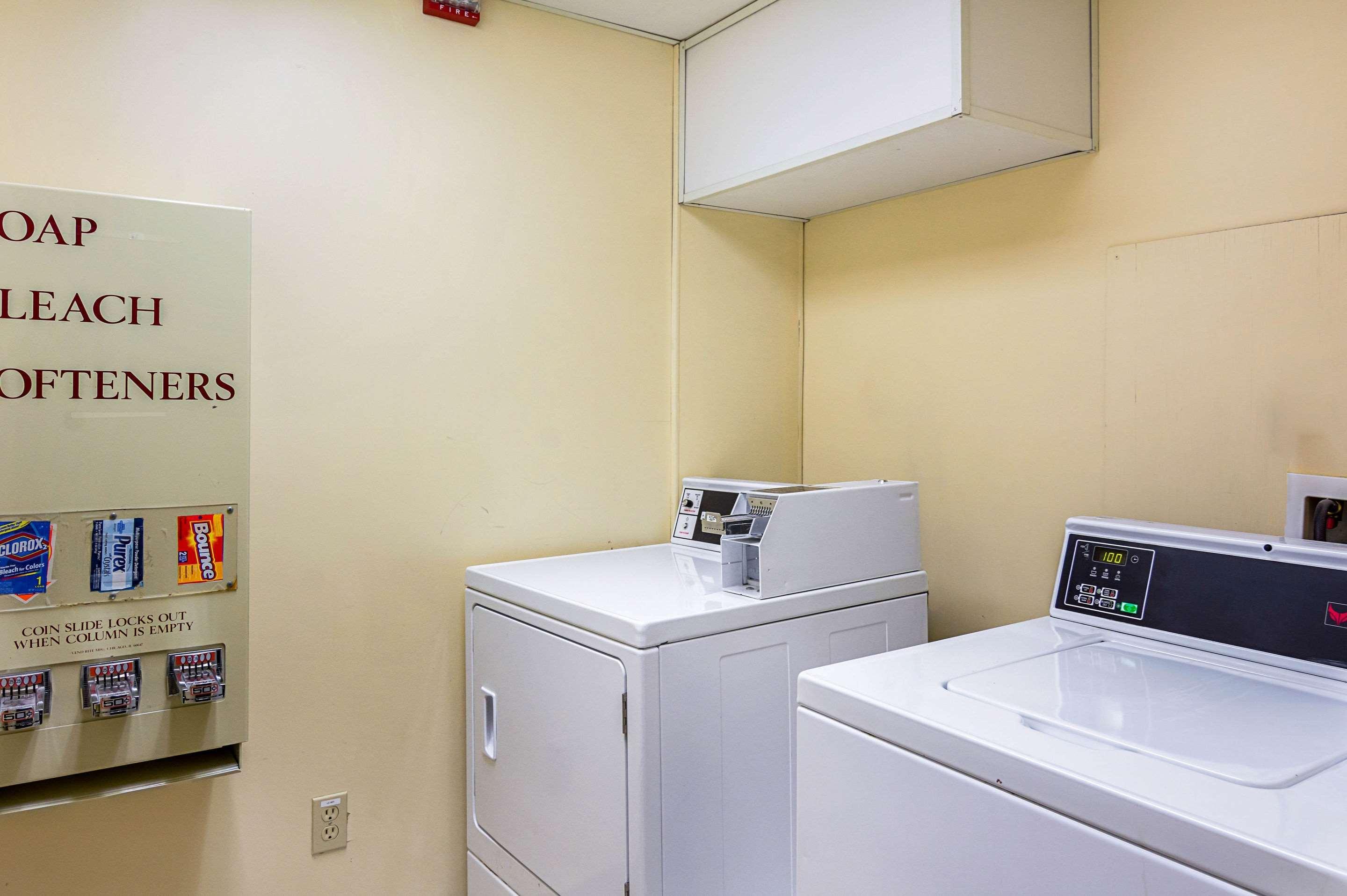 Quality Inn & Suites Kearneysville - Martinsburg Εξωτερικό φωτογραφία